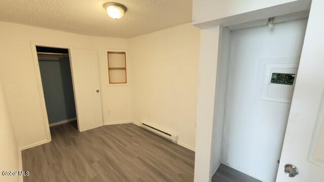 Foto del edificio - 3134 6th Ave