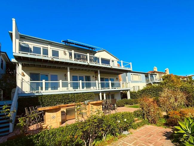 Foto del edificio - Gorgeous Ocean, City, and Harbor View Home