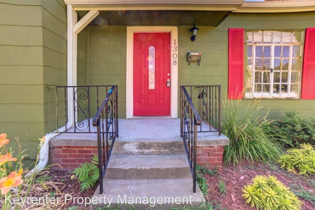 Foto del edificio - 2 br, 1 bath House - 1308 S Yale Ave