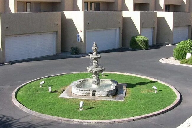 Building Photo - Fabulous 2-Bedroom, 2.5 Bathroom Town Hous...