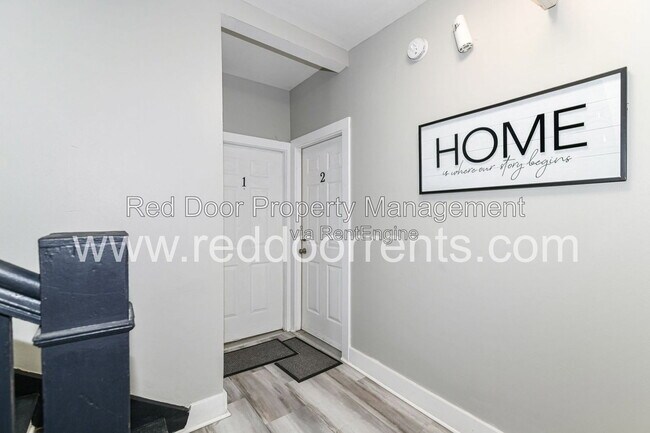 Foto del edificio - 1329 E Market St