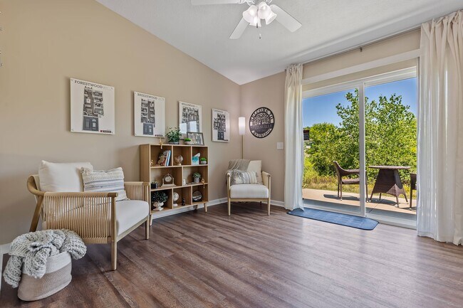 Foto del edificio - Redwood Marysville Milford Avenue