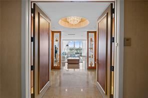 Building Photo - 2 br, 2.5 bath Condo - 1 N Fort Lauderdale...