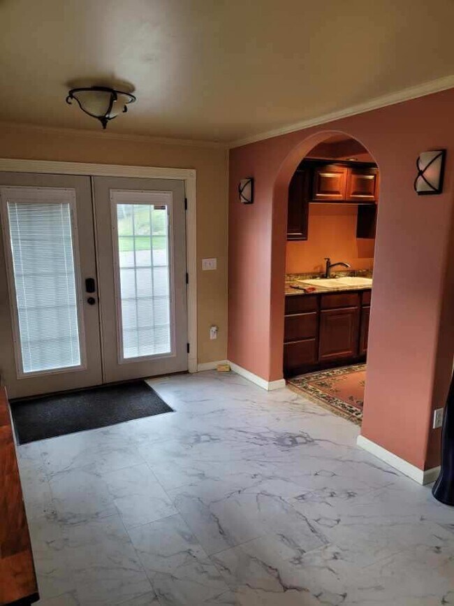 Foto del edificio - 136 Main St