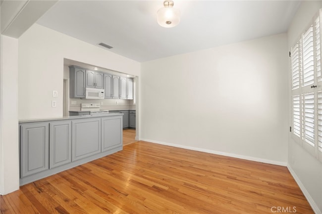 Building Photo - 4944 Coke Ave