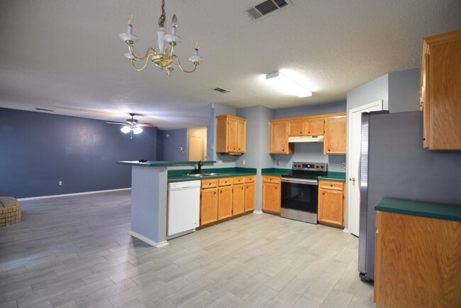 Foto del edificio - 2704 Windmill Dr