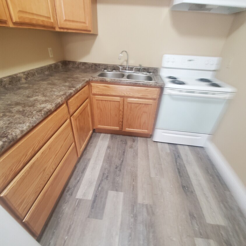 Foto principal - 1112 10th St NW