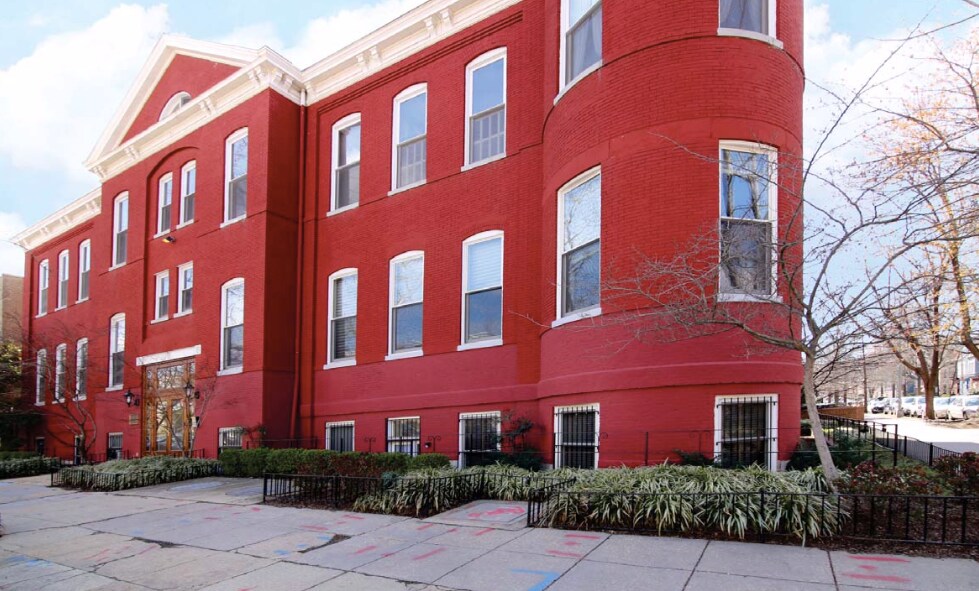 Primary Photo - 301 G St NE