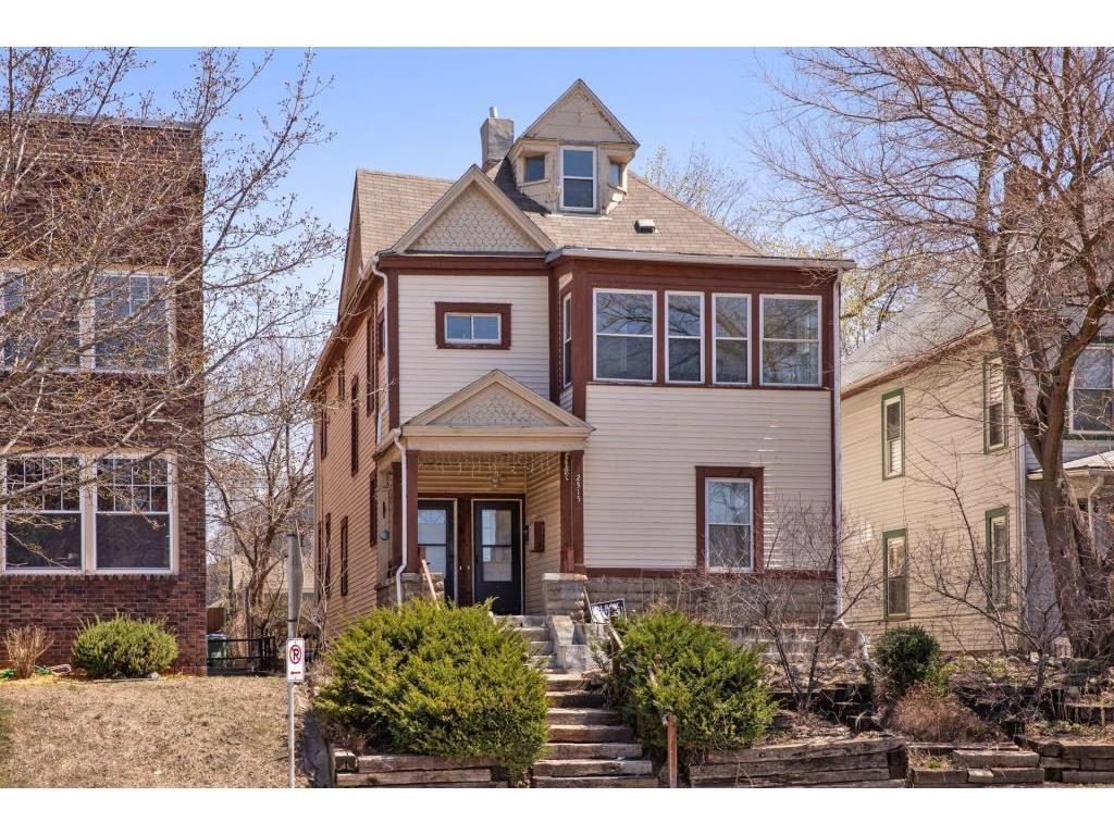 2515 Lyndale Ave S, Minneapolis, MN 55405 Townhome Rentals in