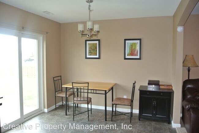 Building Photo - 3 br, 2 bath House - 3000 9th St NW