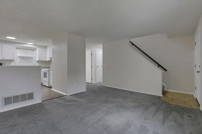 Building Photo - 1488 Red Leaf Ln