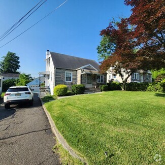 Building Photo - 118 Johnson Ave