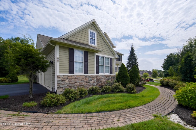 Building Photo - 1 Arbor Dr