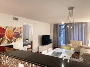 Building Photo - 345 Ocean Dr