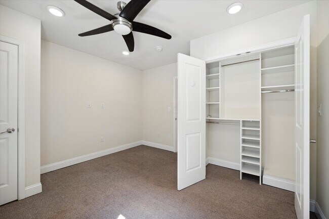 Foto del edificio - 1825 N Bouvier St