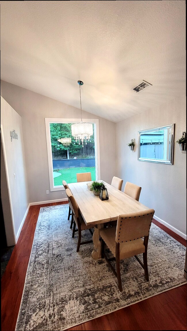 Building Photo - 4108 Falling Leaf Ct