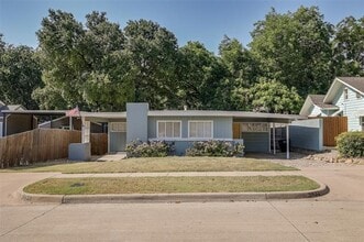 Building Photo - 3931 Dexter Ave