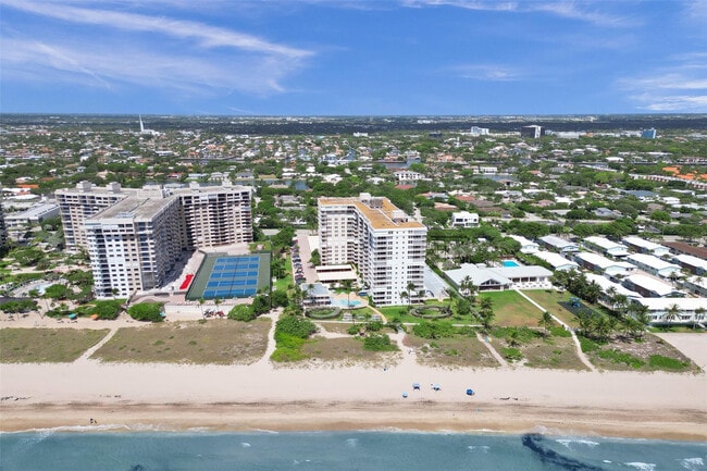 Foto del edificio - 5200 N Ocean Blvd