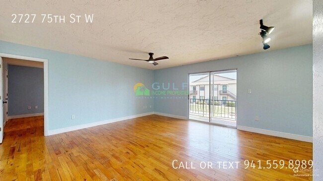 Foto del edificio - 2727 75th St W