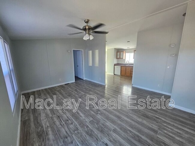 Foto del edificio - 725 S 97th Way