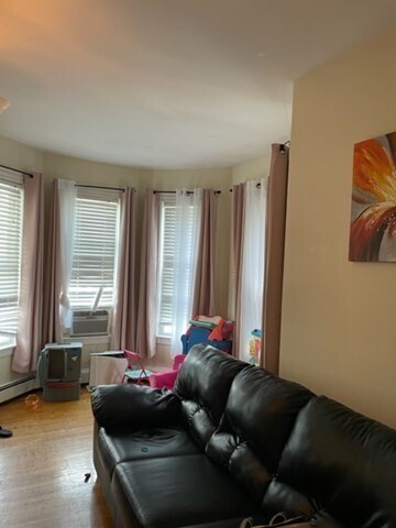 Foto del edificio - 75 Howard Ave