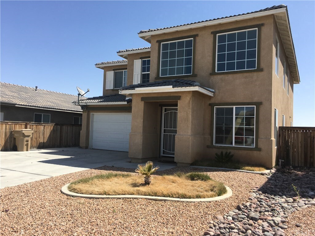 Primary Photo - 10755 Arabian Ct
