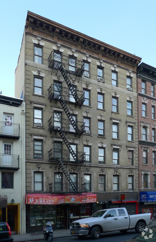 Primary Photo - 224 Avenue B