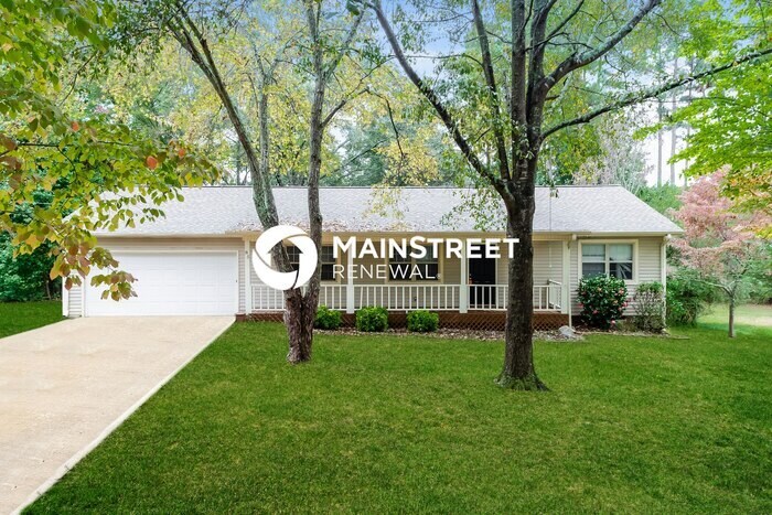 Primary Photo - 3 Bedroom Pet-Friendly Home in McDonough, ...