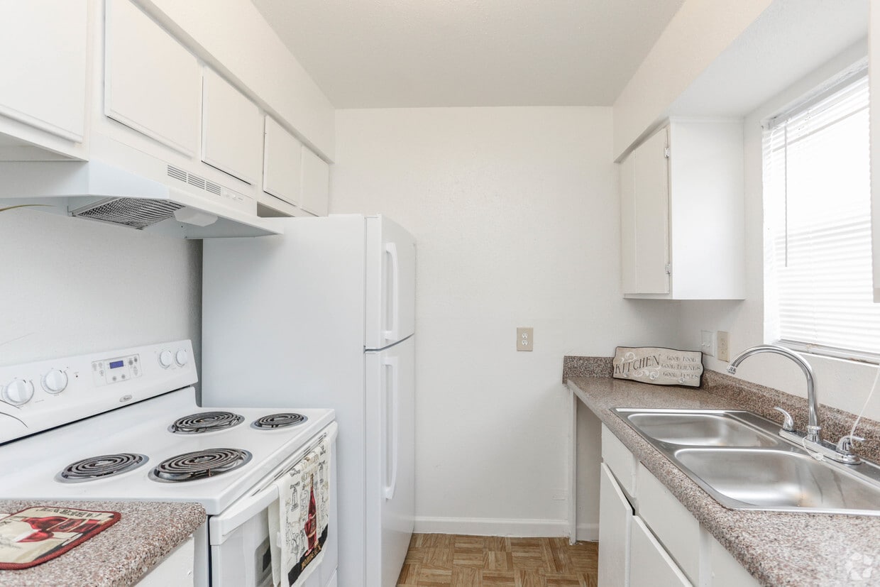 Cabo San Lucas Phase 3 Apartments Houston, TX