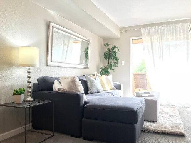 Foto del edificio - 5877 N Granite Reef Rd