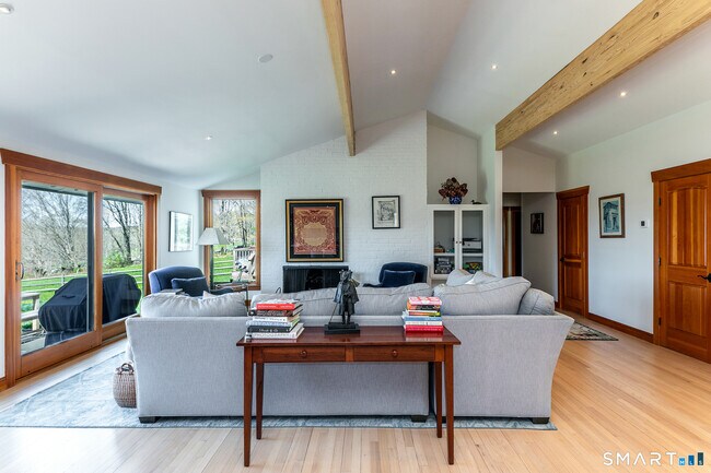 Building Photo - 41 Cherry Hill Rd