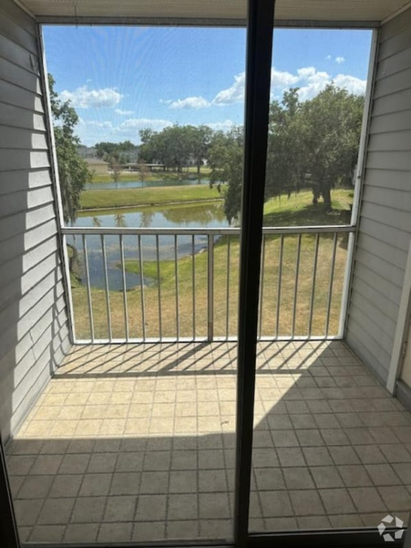 Building Photo - 1218 Bermuda Lakes Ln