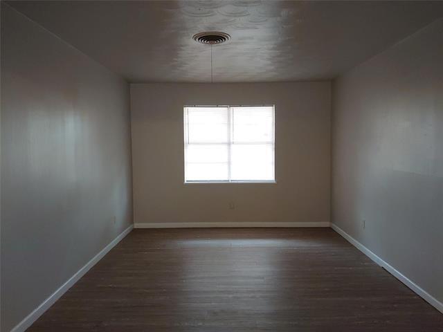Foto del edificio - 3709 Brookhollow Dr