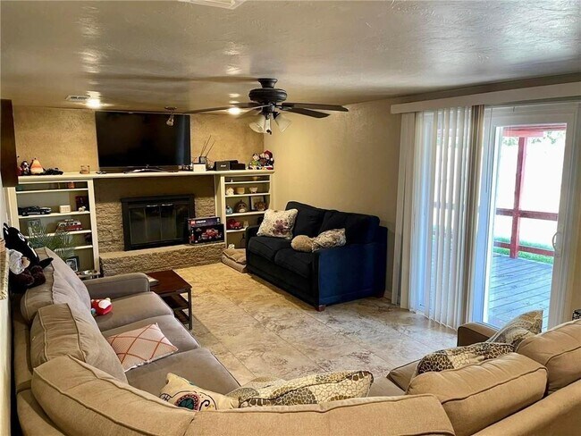 Foto del edificio - 7533 NW 116th St