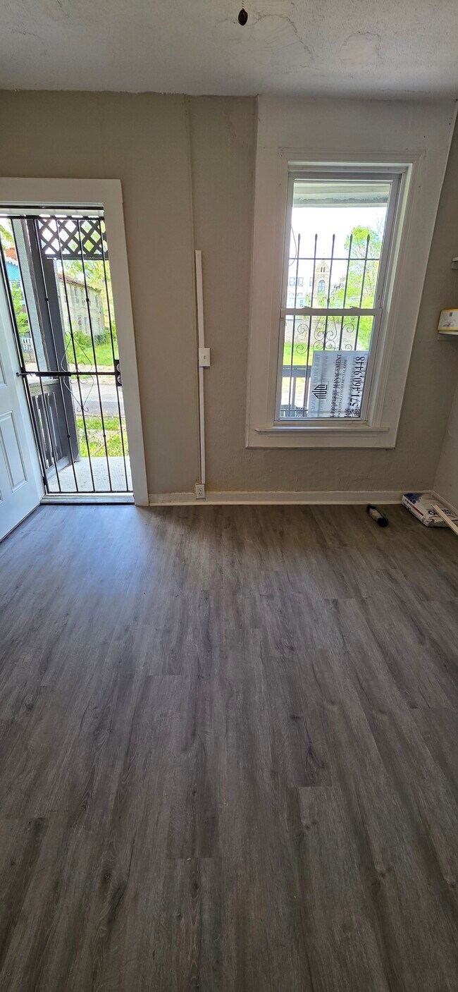 Foto del edificio - 2859 W Lanvale St