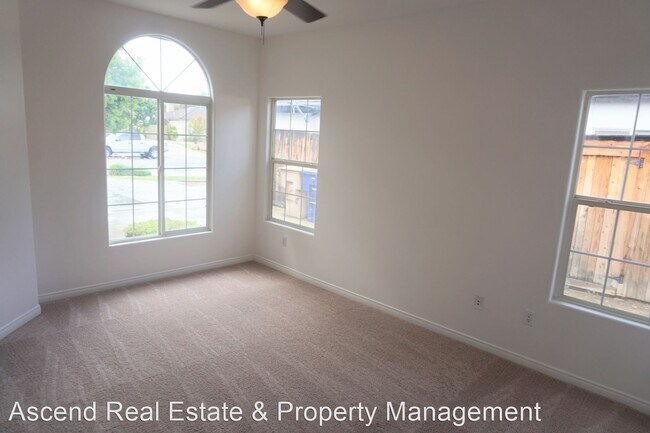 Building Photo - 3 br, 2 bath House - 9806 Bossa Nova Ct