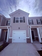 Building Photo - 3462 Firestone Dr