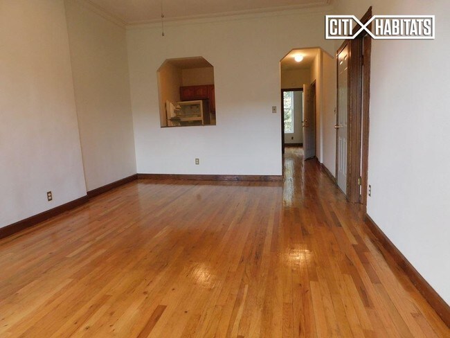 Foto del edificio - 465 Greene Ave