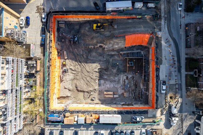 Avril 2024 - Yonge at Wellesley Station