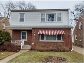 Building Photo - 408 N 68th St