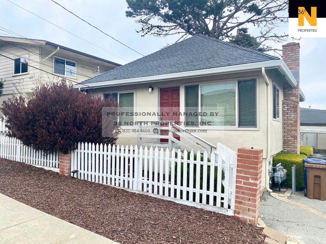 812814 Laine St Unit 814, Monterey, CA 93940 Room for Rent in