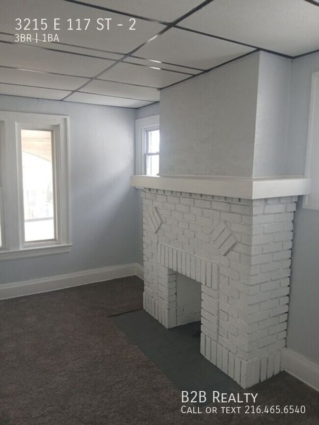 Foto del edificio - 3215 E 117th St