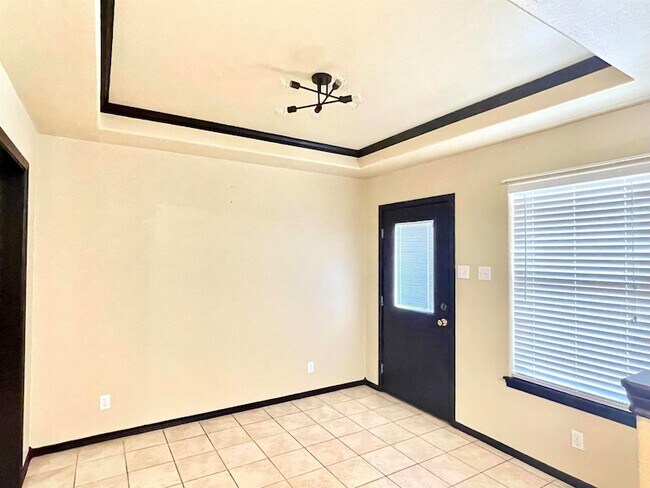 Building Photo - 13114 Kickapoo Dr