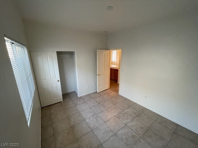 Foto del edificio - 10231 Wood Work Ln