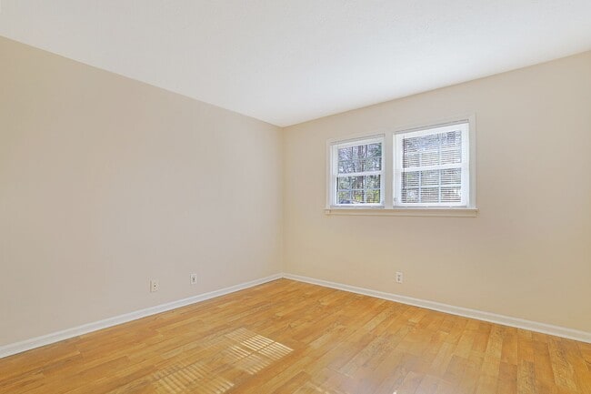 Building Photo - Adorable 2 Bedroom Duplex in Myrtle Beach