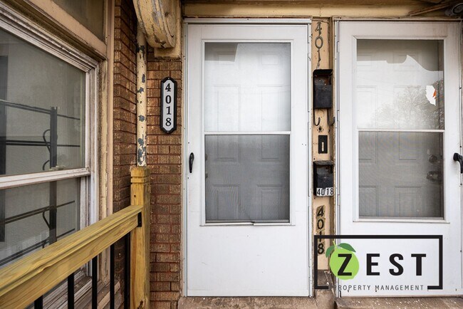 Foto del edificio - 4016 Hogarth St