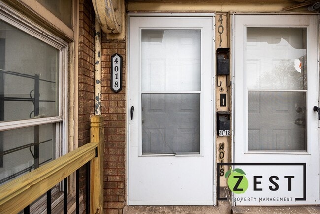 Building Photo - 4016 Hogarth St