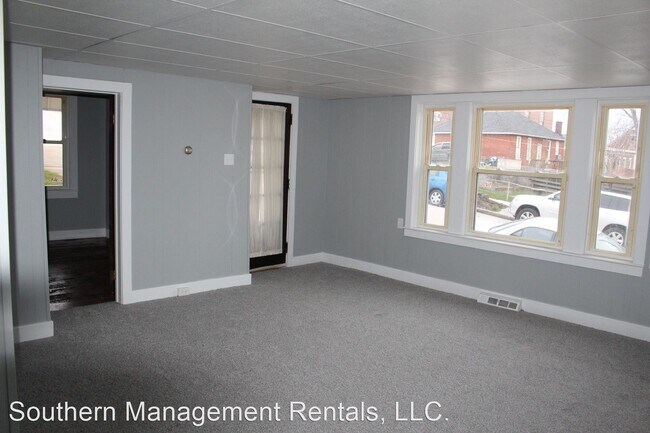 Building Photo - 1 br, 1 bath House - 8 Henrietta St. 1st F...