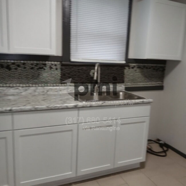 Photo - 1619 S Randolph St House