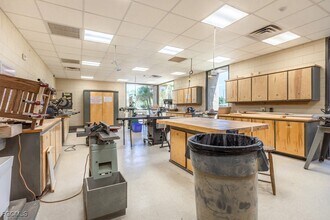 Building Photo - 7402 Lake Breeze Dr Building Photo - 7402 Lake Breeze Dr